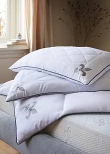 Couette chaude toucher duvet, motif de lys, bonprix