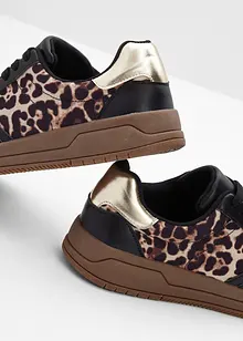 Sneaker mit Animal-Details, bonprix