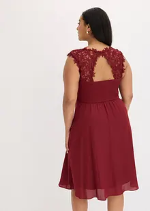 Robe courte à dentelle, bonprix