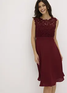 Robe courte à dentelle, bonprix