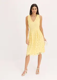 Robe en dentelle avec empiècement au crochet, bonprix