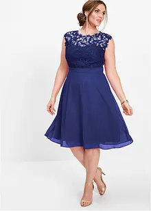 Robe courte à dentelle, bonprix