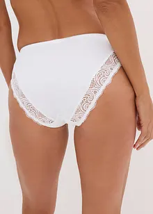 Slip mit zarter Spitze, bonprix