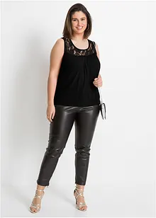 Top mit Spitze aus Viskose-Mix, bonprix