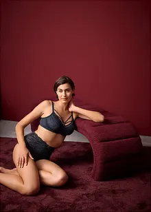 Culotte taille haute en dentelle, bonprix