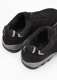 Trekkingschuhe aus Veloursleder, bonprix