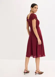 Robe midi en tulle délicat avec dentelle, bonprix