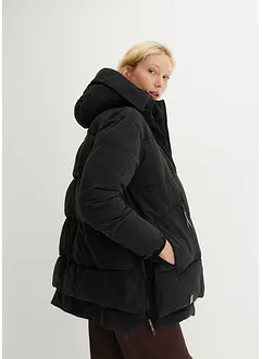 Oversize Winterjacke mit Kapuze aus recyceltem Polyester, bonprix