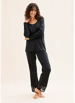 Pyjama mit zarter Spitze, bonprix