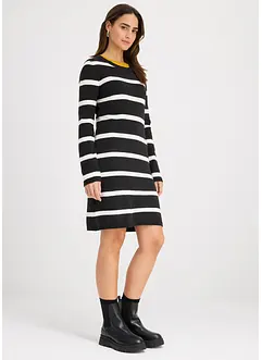 Figurbetontes Strickkleid, bonprix