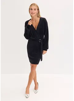 Figurbetontes Strickkleid mit Accessoire, bonprix