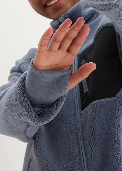 Kuschelige Teddy-Fleece Jacke mit Reißverschlusstasche auf