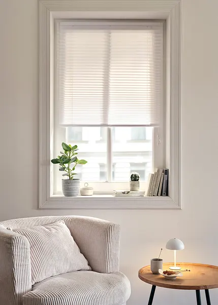 Freihängendes Plissee-Rollo mit Klettband creme