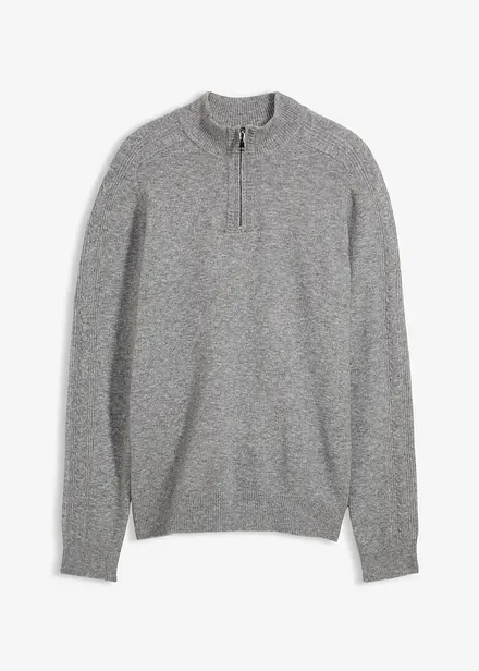 Pull contenant de la laine