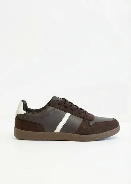 Sneakers au look r&eacute;tro