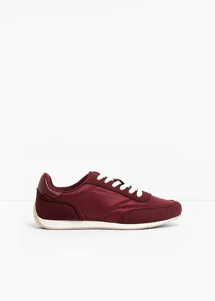 Sneakers au look r&eacute;tro