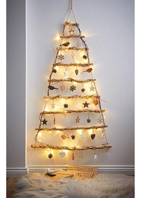 LED-Wanddeko im Weihnachtsbaum-Design, bonprix