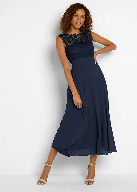 Robe longue avec empiècement dentelle, bonprix