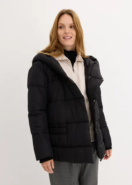 Wattierte Steppjacke mit Kapuze aus recyceltem Polyester, bonprix