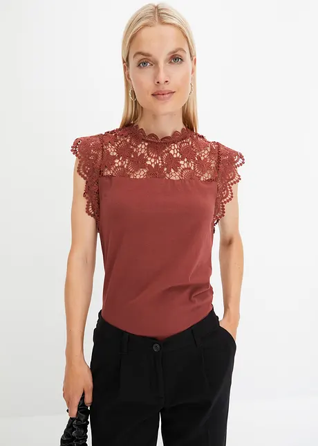 Shirt mit Spitzeneinsatz, bonprix