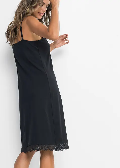 Kurzes Nachthemd mit zarter Spitze, bonprix