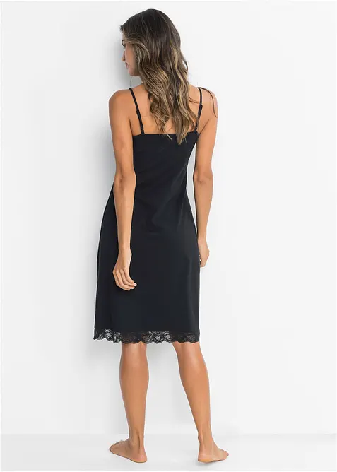 Kurzes Nachthemd mit zarter Spitze, bonprix