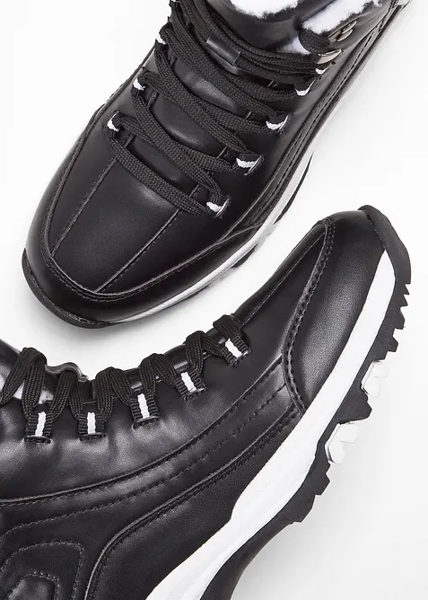 Boots lacées, bonprix