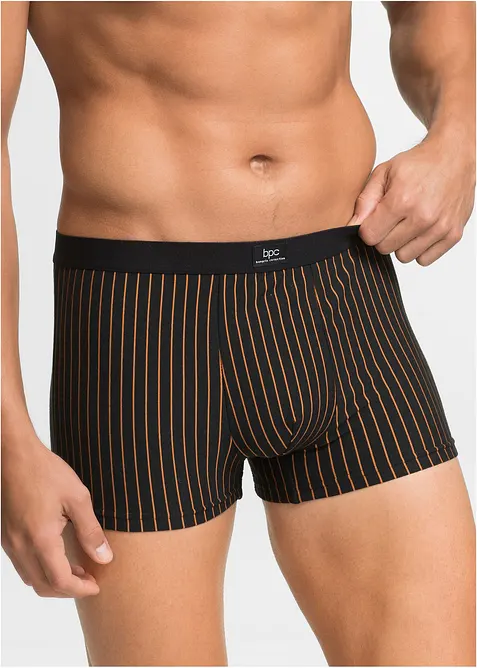 Boxershorts eng mit Baumwolle (3er Pack), bonprix