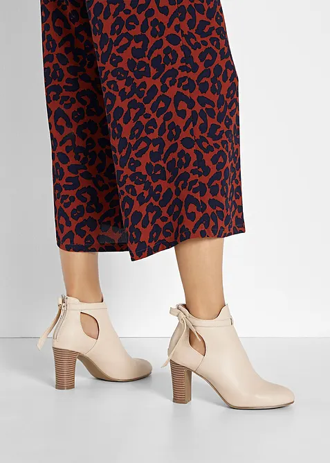 Bottines à découpes, bonprix