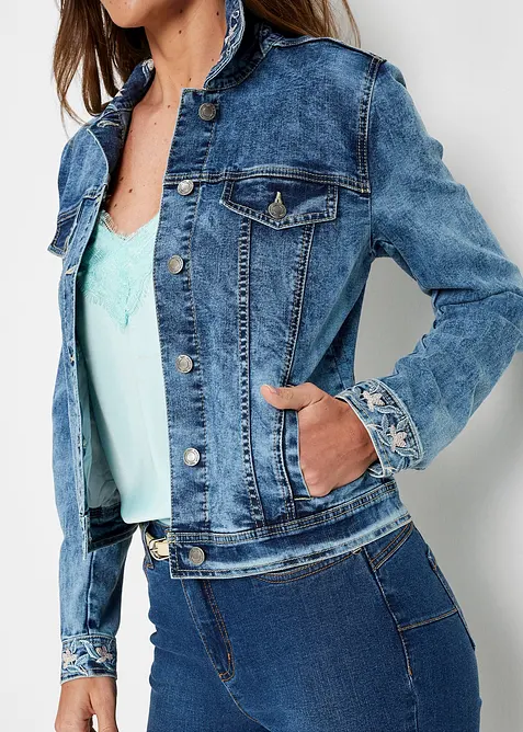 Jeansjacke mit Stickerei, bonprix