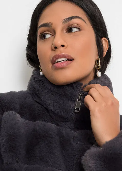 Fellimitat-Jacke mit Reißverschluss, bonprix