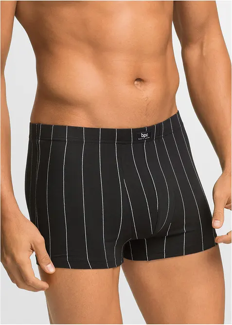 Boxershorts eng mit Baumwolle (3er Pack), bonprix