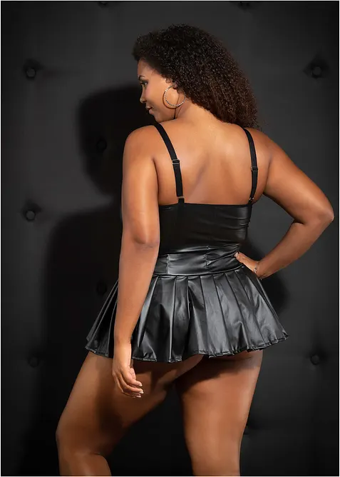 Robe en wet look, bonprix