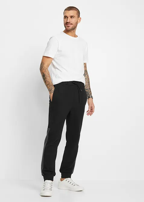 Pantalon de jogging avec polyester recycl&eacute;, bonprix