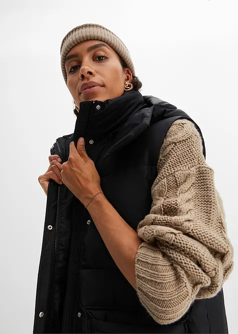 Veste sans manches matelass&eacute;e en polyester recycl&eacute; avec capuche amovible, bonprix