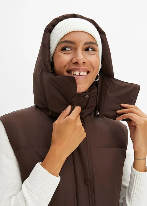 Wattierte Steppweste mit abnehmbarer Kapuze, bonprix