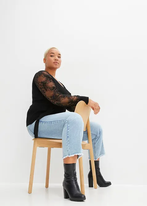 Feinstrickpullover mit Spitze, bonprix