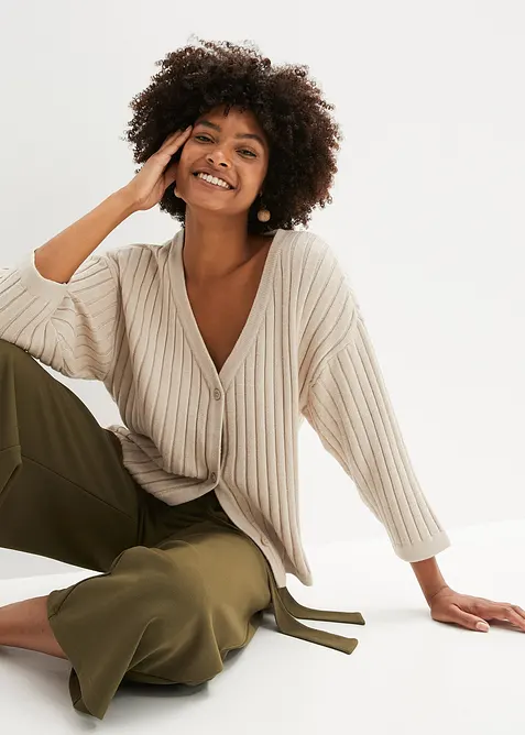 Strickjacke aus Viskose-Mix, bonprix