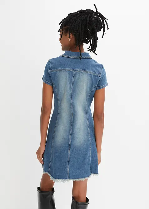 Robe en jean boutonnée avec ourlet à cru, bonprix