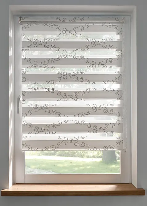 Besticktes Doppelrollo mit grafischem Muster, bonprix