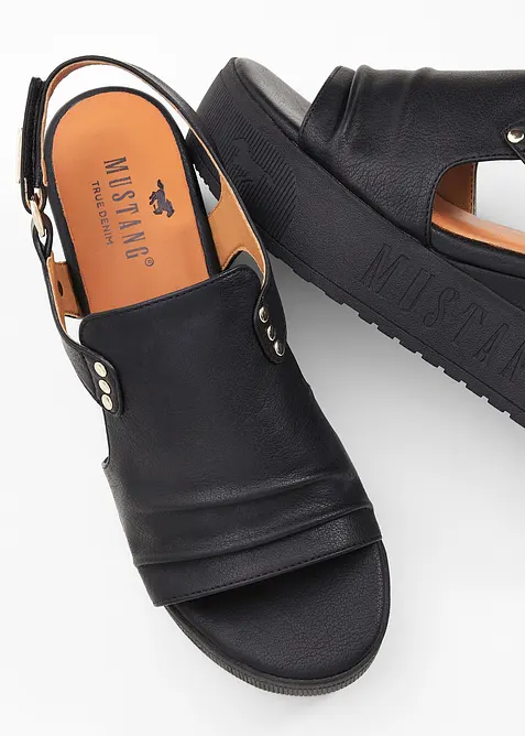 Sandales &agrave; plateforme Mustang, Mustang