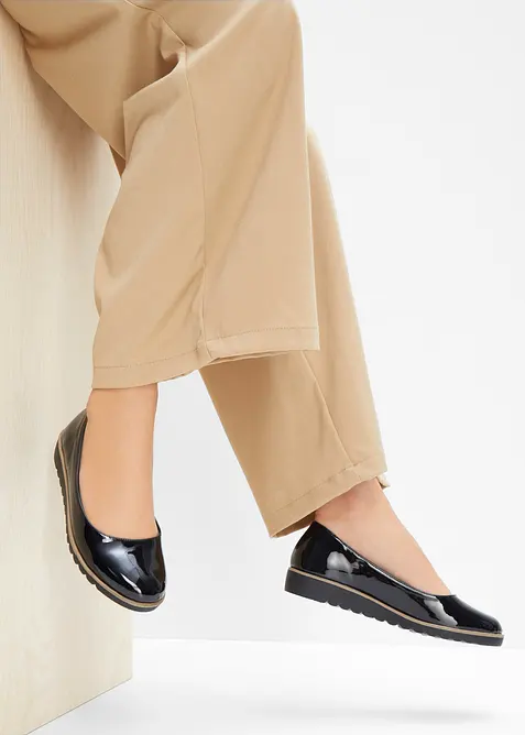 Ballerinas in Lack-Optik, bonprix