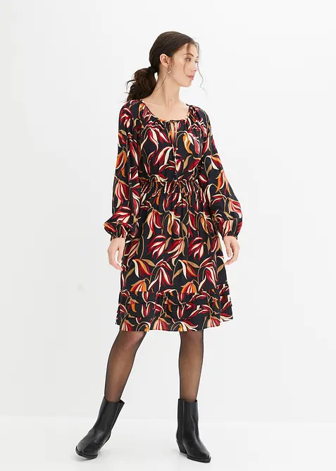 Robe en viscose tiss&eacute;e &agrave; ceinture smock&eacute;e, longueur genou, bonprix