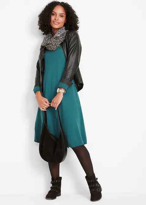 Robe évasée en maille, bonprix