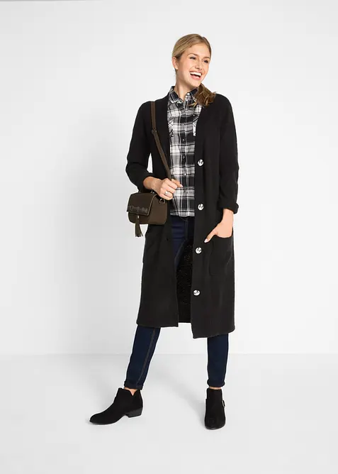 Strickmantel mit aufgesetzten Taschen, bonprix