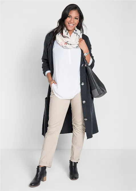 Strickmantel mit aufgesetzten Taschen, bonprix