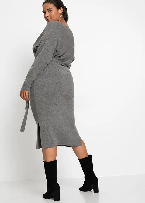 Robe pull fluide en viscose mélangée, bonprix