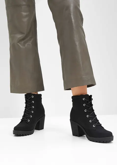 Bottines à lacets et talon carré, bonprix