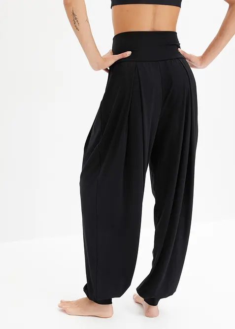 Weite Sporthose mit  umklappbaren Bund, bonprix