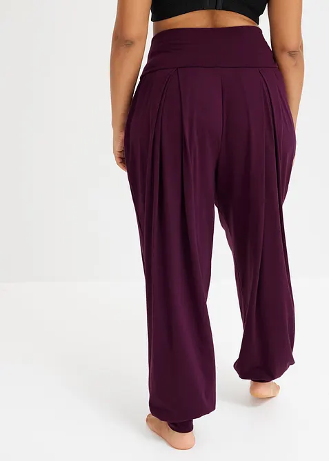 Weite Sporthose mit  umklappbaren Bund, bonprix